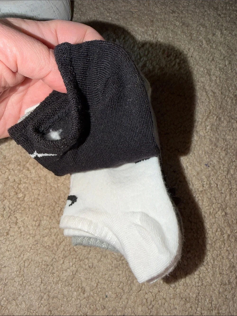 NWT Nike Everyday No Show Socks Youth 5-7